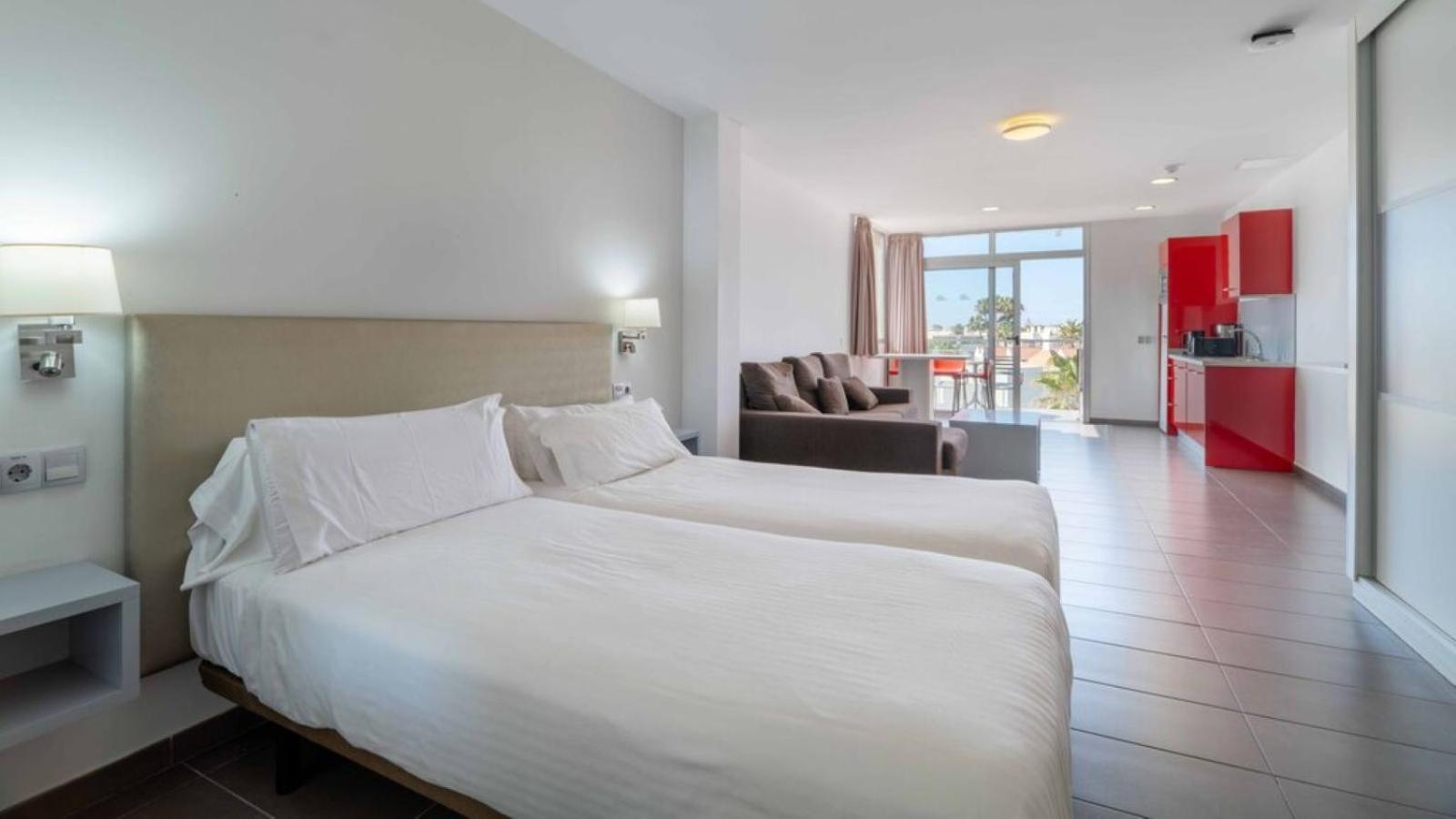 Apartamentos El Palmar ปลายา เดล อิงเกลส ภายนอก รูปภาพ